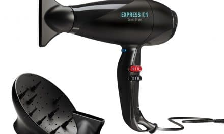 L’impeccable sèche-cheveux ionique !