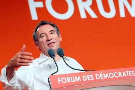 François Bayrou :Le cirage de pompes est devenu un sport national