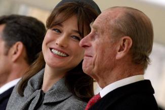 Carla Sarkozy : La nouvelle Jackie Kennedy, pour les..Anglais!!
