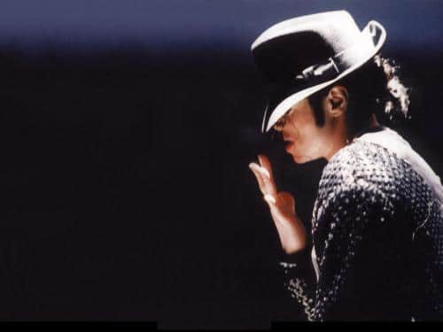 Michael Jackson: 10 albums inédits ou simple business?