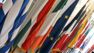 ue-drapeaux-de-divers-pays-europeens-4504391tulrl_1902.jpg
