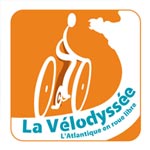 Découvrir le littoral atlantique à vélo grâce à la « Vélodyssée ».