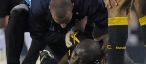 Fabrice Muamba dans un état critique après un arrêt cardiaque