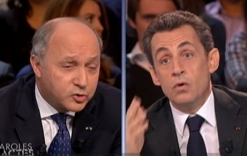 Sarkozy-Fabius à la télé. Un débat de coqs ?