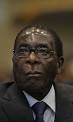 Robert Mugabe : un « malade » à la reconquête du Zimbabwe